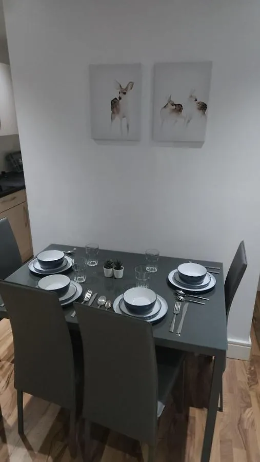 City Sparrow Apartment 3 London